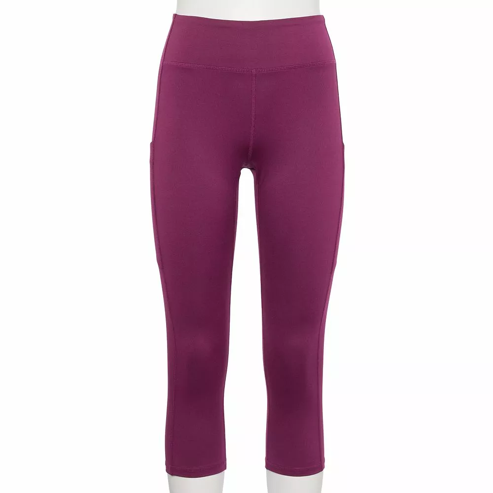 Petite Tek Gear® Core High-Waisted Capri Leggings 10 Petite Tek Gear® Core High-Waisted Capri Leggings - Image 8